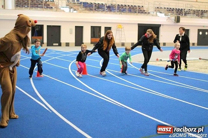 Zdjęcie w galerii na portalu naszraciborz.pl: Młodzież z SMS-u potrafi i prowadzi warsztaty dla przedszkolaków wiadomości z regionu