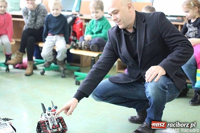 Zdjęcie w galerii na portalu naszraciborz.pl: Młodzież z SMS-u potrafi i prowadzi warsztaty dla przedszkolaków wiadomości z regionu