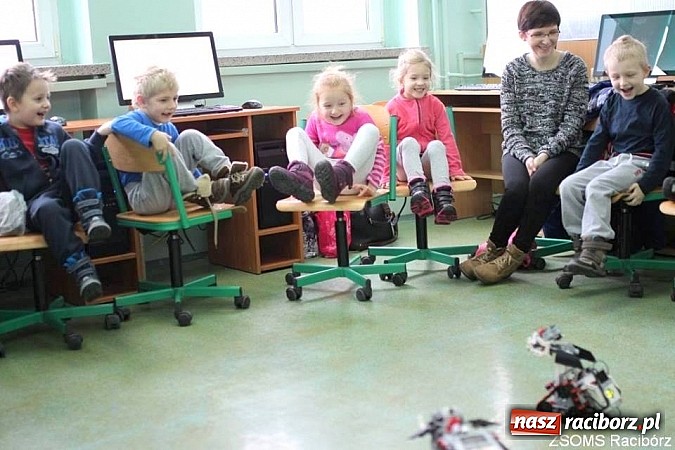 Zdjęcie w galerii na portalu naszraciborz.pl: Młodzież z SMS-u potrafi i prowadzi warsztaty dla przedszkolaków wiadomości z regionu