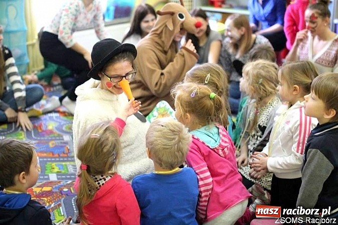 Zdjęcie w galerii na portalu naszraciborz.pl: Młodzież z SMS-u potrafi i prowadzi warsztaty dla przedszkolaków wiadomości z regionu