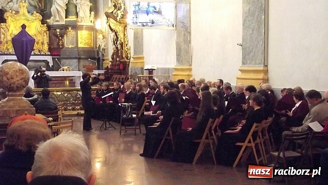 Zdjęcie w galerii na portalu naszraciborz.pl: Organista z Markowic wziął udział w pielgrzymce muzyków kościelnych wiadomości z regionu