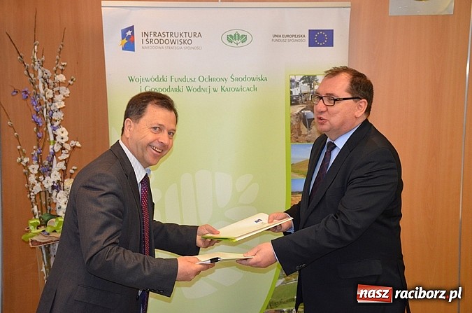 Zdjęcie w galerii na portalu naszraciborz.pl: Podpisanie umowy na przebudowę oczyszczalni ścieków w Bieruniu wiadomości z regionu