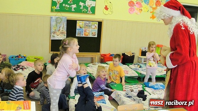 Zdjęcie w galerii na portalu naszraciborz.pl: Zamiast zajączka przyszedł Mikołaj wiadomości z regionu