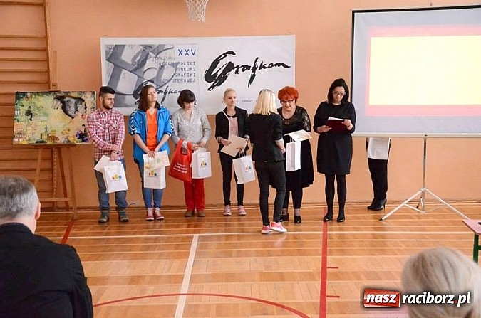 Zdjęcie w galerii na portalu naszraciborz.pl: Uczennice ZSME w Rybniku wśród najlepszych młodych grafików w Polsce! wiadomości z regionu