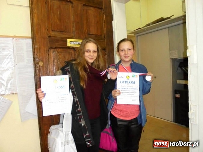 Zdjęcie w galerii na portalu naszraciborz.pl: W Gimnazjum nr 5 zawsze jest wesoło wiadomości z regionu