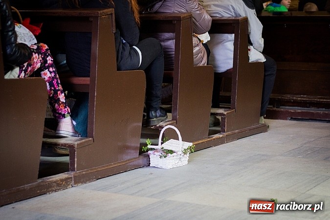 Zdjęcie w galerii na portalu naszraciborz.pl: Groby Pańskie w raciborskich kościołach wiadomości z regionu