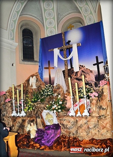 Zdjęcie w galerii na portalu naszraciborz.pl: Groby Pańskie w raciborskich kościołach wiadomości z regionu