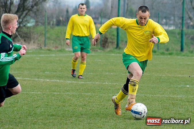 Zdjęcie w galerii na portalu naszraciborz.pl: B klasa: Grad goli przy Sudeckiej. Płonia zdeklasowana przez Chałupki wiadomości z regionu