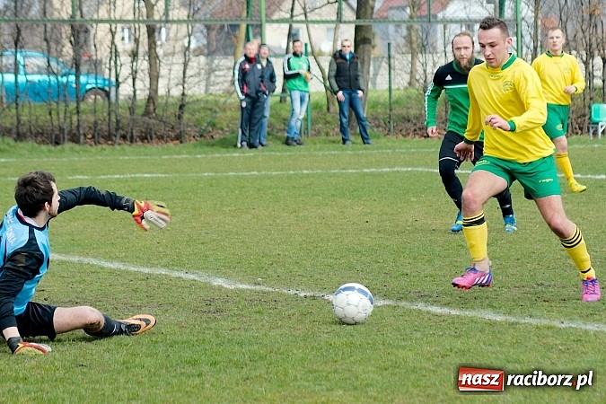 Zdjęcie w galerii na portalu naszraciborz.pl: B klasa: Grad goli przy Sudeckiej. Płonia zdeklasowana przez Chałupki wiadomości z regionu