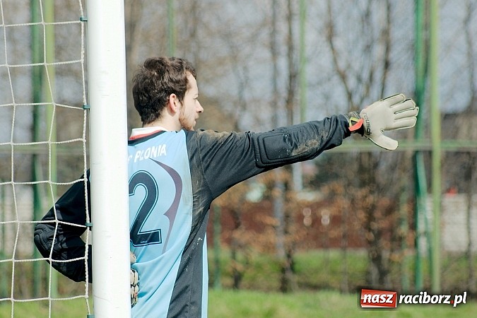 Zdjęcie w galerii na portalu naszraciborz.pl: B klasa: Grad goli przy Sudeckiej. Płonia zdeklasowana przez Chałupki wiadomości z regionu