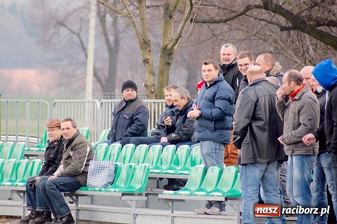 Zdjęcie w galerii na portalu naszraciborz.pl: B klasa: Grad goli przy Sudeckiej. Płonia zdeklasowana przez Chałupki wiadomości z regionu