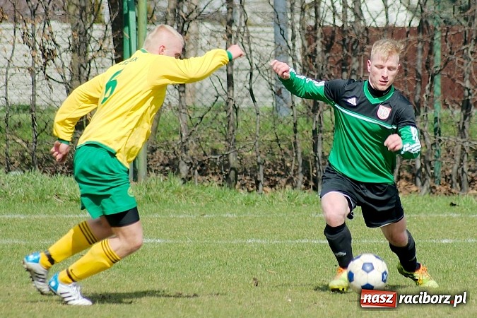 Zdjęcie w galerii na portalu naszraciborz.pl: B klasa: Grad goli przy Sudeckiej. Płonia zdeklasowana przez Chałupki wiadomości z regionu