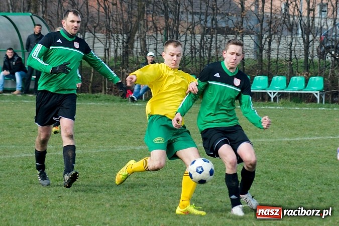 Zdjęcie w galerii na portalu naszraciborz.pl: B klasa: Grad goli przy Sudeckiej. Płonia zdeklasowana przez Chałupki wiadomości z regionu