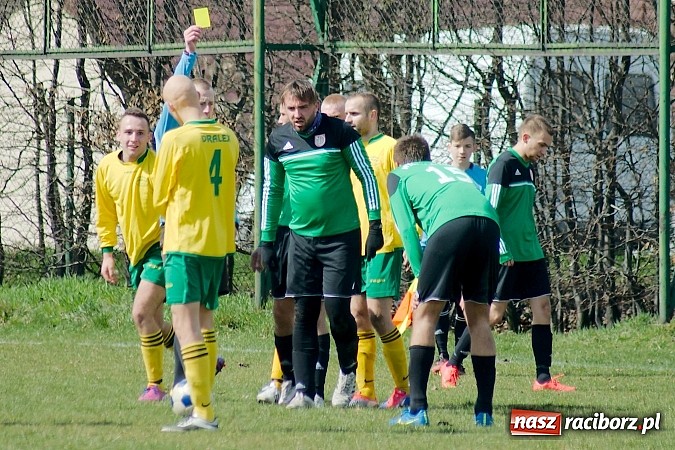 Zdjęcie w galerii na portalu naszraciborz.pl: B klasa: Grad goli przy Sudeckiej. Płonia zdeklasowana przez Chałupki wiadomości z regionu