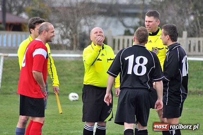 Zdjęcie w galerii na portalu naszraciborz.pl: Studzienna wyrwała punkt w końcówce wiadomości z regionu