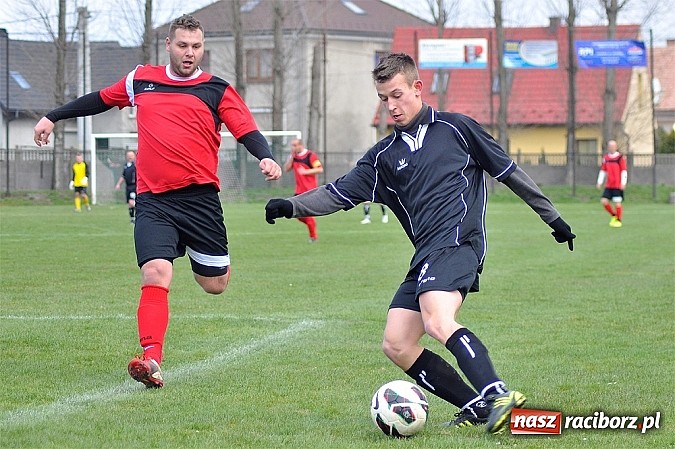 Zdjęcie w galerii na portalu naszraciborz.pl: Studzienna wyrwała punkt w końcówce wiadomości z regionu