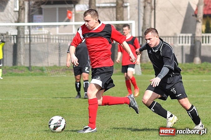 Zdjęcie w galerii na portalu naszraciborz.pl: Studzienna wyrwała punkt w końcówce wiadomości z regionu