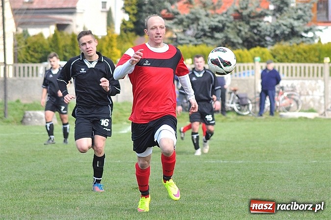 Zdjęcie w galerii na portalu naszraciborz.pl: Studzienna wyrwała punkt w końcówce wiadomości z regionu