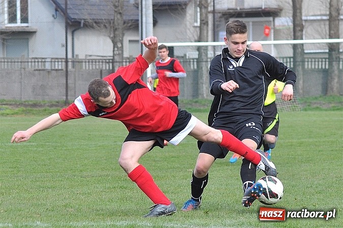 Zdjęcie w galerii na portalu naszraciborz.pl: Studzienna wyrwała punkt w końcówce wiadomości z regionu