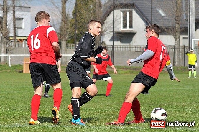Zdjęcie w galerii na portalu naszraciborz.pl: Studzienna wyrwała punkt w końcówce wiadomości z regionu