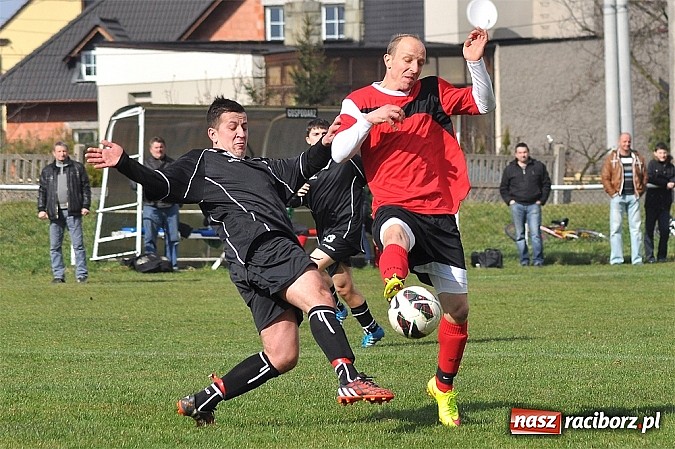 Zdjęcie w galerii na portalu naszraciborz.pl: Studzienna wyrwała punkt w końcówce wiadomości z regionu