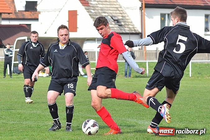 Zdjęcie w galerii na portalu naszraciborz.pl: Studzienna wyrwała punkt w końcówce wiadomości z regionu