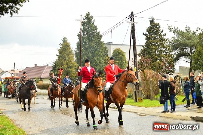 Zdjęcie w galerii na portalu naszraciborz.pl: W Bieńkowicach przed Urbanem sypnęło śniegiem wiadomości z regionu