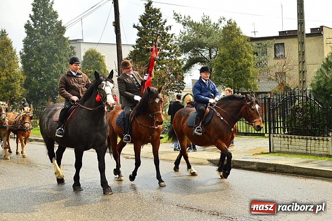 Zdjęcie w galerii na portalu naszraciborz.pl: W Bieńkowicach przed Urbanem sypnęło śniegiem wiadomości z regionu