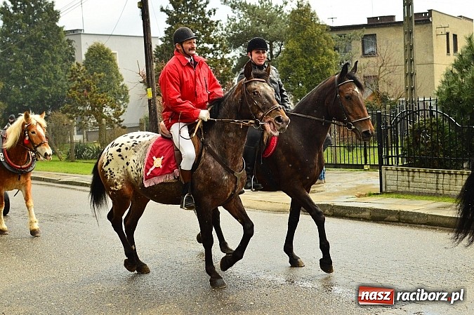 Zdjęcie w galerii na portalu naszraciborz.pl: W Bieńkowicach przed Urbanem sypnęło śniegiem wiadomości z regionu
