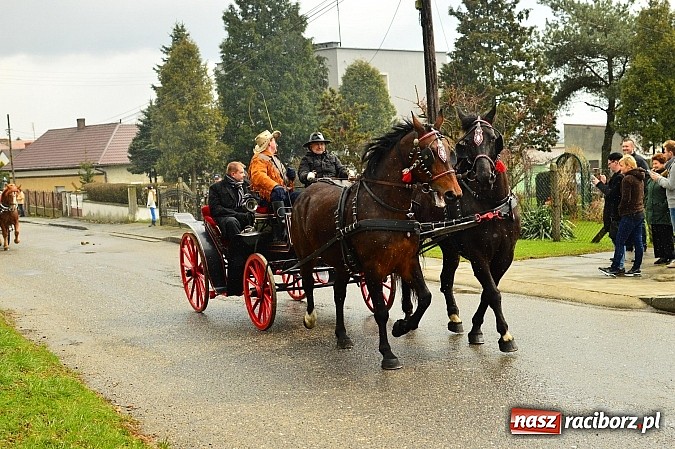 Zdjęcie w galerii na portalu naszraciborz.pl: W Bieńkowicach przed Urbanem sypnęło śniegiem wiadomości z regionu