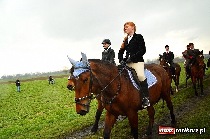 Zdjęcie w galerii na portalu naszraciborz.pl: W Bieńkowicach przed Urbanem sypnęło śniegiem wiadomości z regionu
