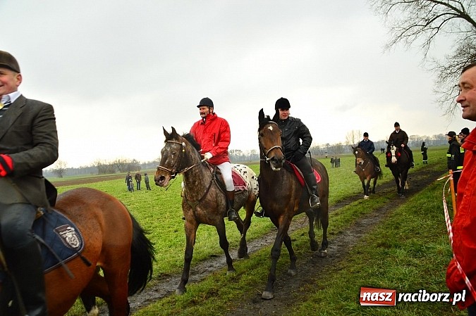 Zdjęcie w galerii na portalu naszraciborz.pl: W Bieńkowicach przed Urbanem sypnęło śniegiem wiadomości z regionu