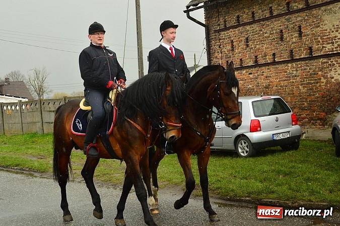 Zdjęcie w galerii na portalu naszraciborz.pl: W Bieńkowicach przed Urbanem sypnęło śniegiem wiadomości z regionu