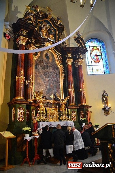 Zdjęcie w galerii na portalu naszraciborz.pl: W Bieńkowicach przed Urbanem sypnęło śniegiem wiadomości z regionu