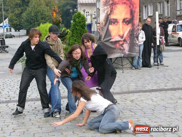 Zdjęcie w galerii na portalu naszraciborz.pl: Jesus Christ loves you wiadomości z regionu