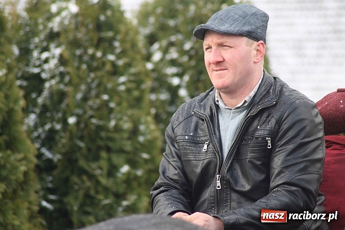 Zdjęcie w galerii na portalu naszraciborz.pl: Z okolicznych miejscowości na procesji w Zawadzie Ks. wiadomości z regionu