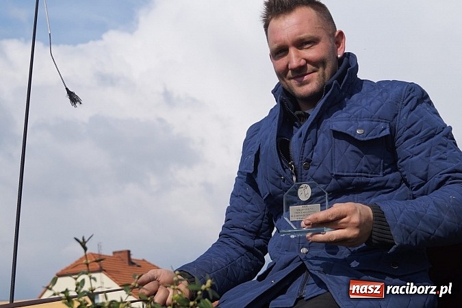 Zdjęcie w galerii na portalu naszraciborz.pl: Z okolicznych miejscowości na procesji w Zawadzie Ks. wiadomości z regionu