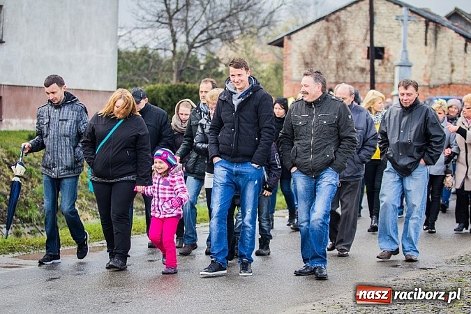 Zdjęcie w galerii na portalu naszraciborz.pl: Wyścigi konne na zakończenie procesji w Sudole wiadomości z regionu