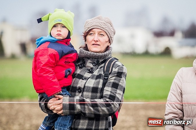Zdjęcie w galerii na portalu naszraciborz.pl: Wyścigi konne na zakończenie procesji w Sudole wiadomości z regionu