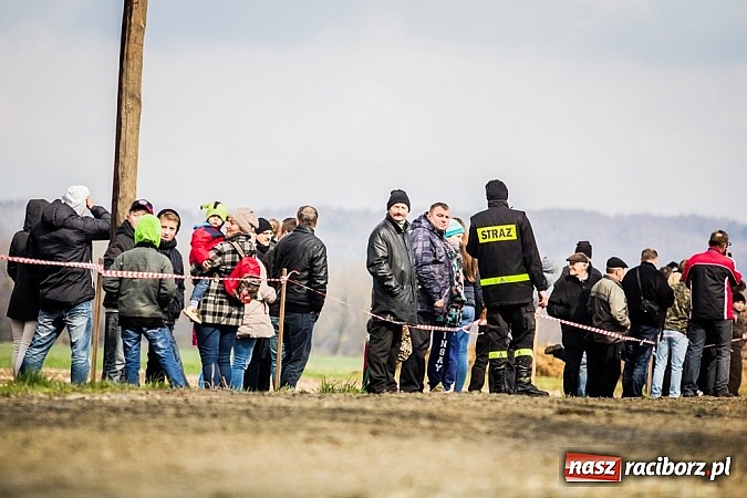 Zdjęcie w galerii na portalu naszraciborz.pl: Wyścigi konne na zakończenie procesji w Sudole wiadomości z regionu