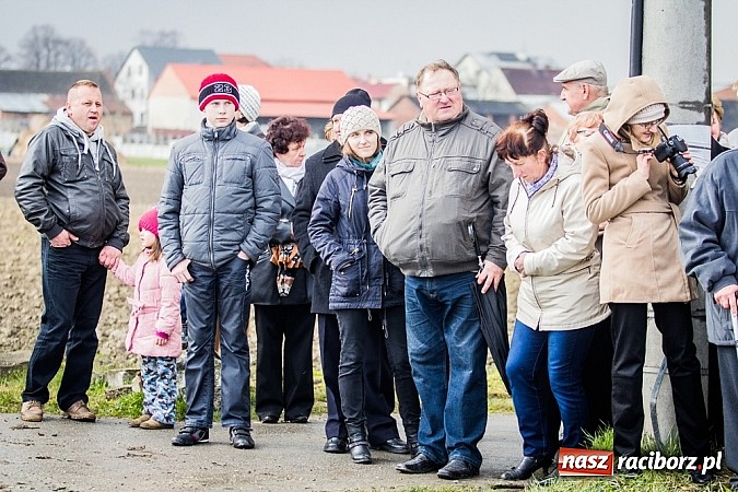 Zdjęcie w galerii na portalu naszraciborz.pl: Wyścigi konne na zakończenie procesji w Sudole wiadomości z regionu