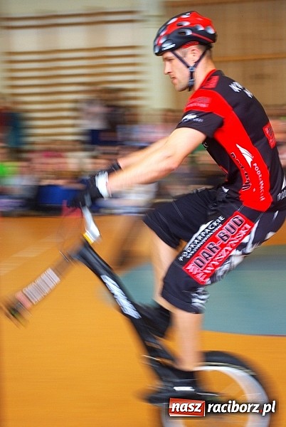 Zdjęcie w galerii na portalu naszraciborz.pl: Krystian Herba pobił Rekord Guinnessa w Taipei 101 wiadomości z regionu