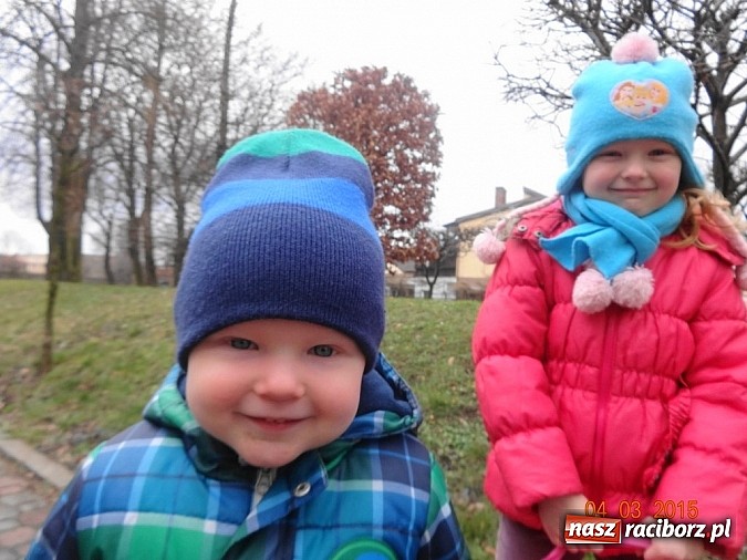 Zdjęcie w galerii na portalu naszraciborz.pl: Wsiadaj zimo na sanki i uciekaj już wiadomości z regionu