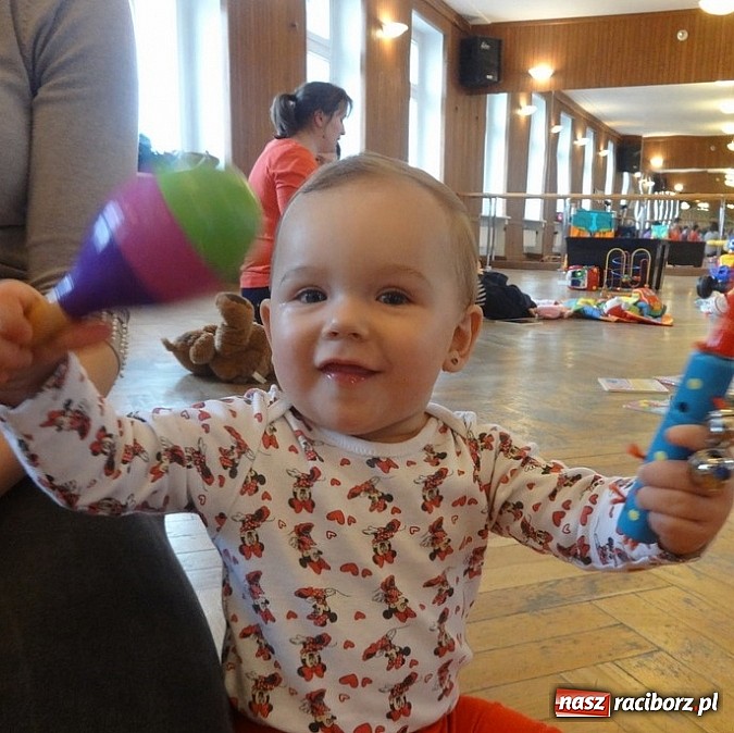 Zdjęcie w galerii na portalu naszraciborz.pl: Wsiadaj zimo na sanki i uciekaj już wiadomości z regionu