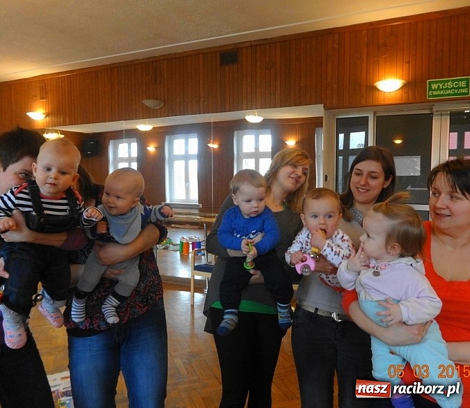 Zdjęcie w galerii na portalu naszraciborz.pl: Wsiadaj zimo na sanki i uciekaj już wiadomości z regionu