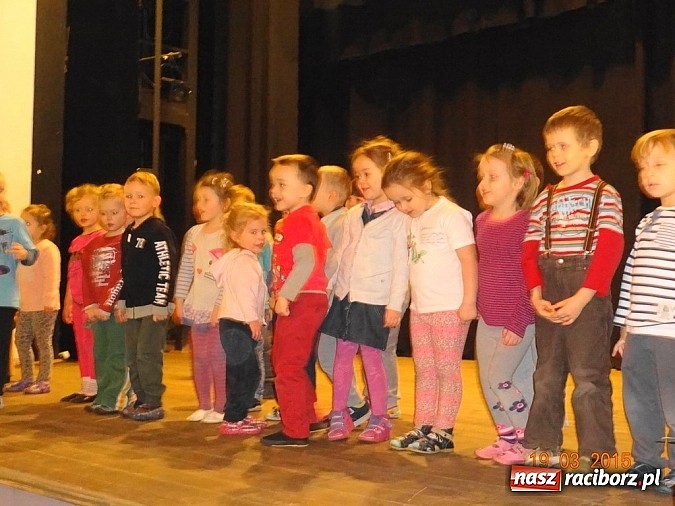 Zdjęcie w galerii na portalu naszraciborz.pl: Wsiadaj zimo na sanki i uciekaj już wiadomości z regionu