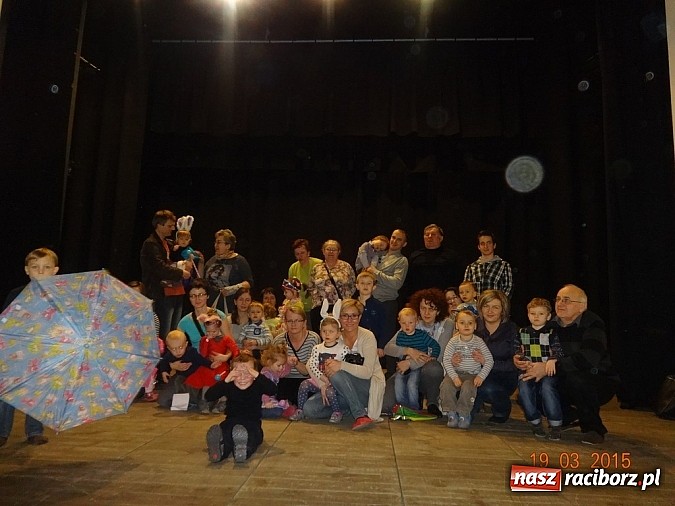 Zdjęcie w galerii na portalu naszraciborz.pl: Wsiadaj zimo na sanki i uciekaj już wiadomości z regionu