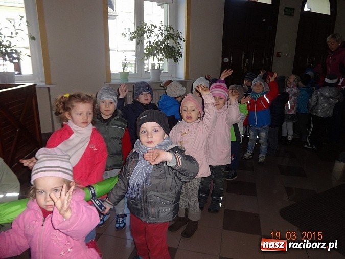 Zdjęcie w galerii na portalu naszraciborz.pl: Wsiadaj zimo na sanki i uciekaj już wiadomości z regionu