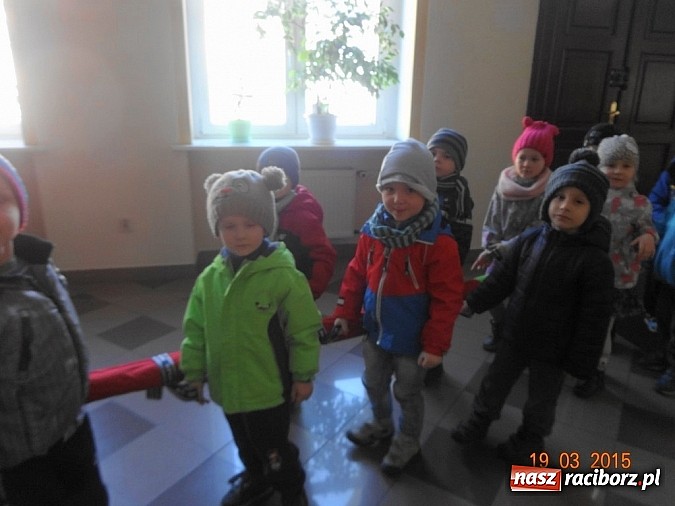 Zdjęcie w galerii na portalu naszraciborz.pl: Wsiadaj zimo na sanki i uciekaj już wiadomości z regionu