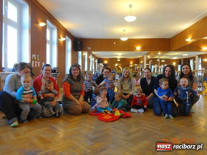 Zdjęcie w galerii na portalu naszraciborz.pl: Wsiadaj zimo na sanki i uciekaj już wiadomości z regionu